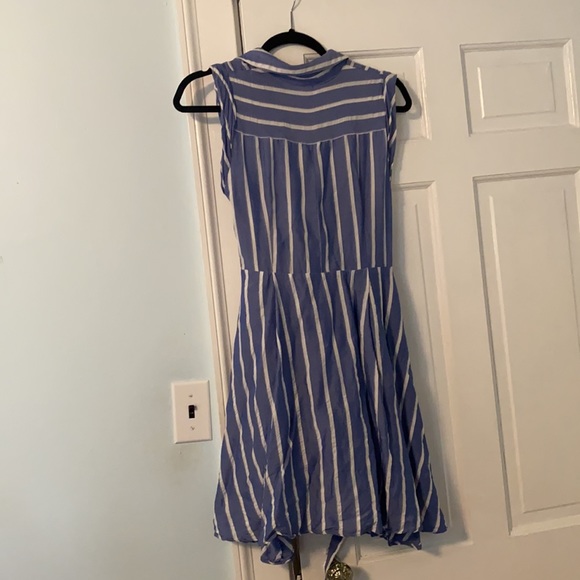 Preppy and sexy blue and white stripped dress! - Picture 3 of 3